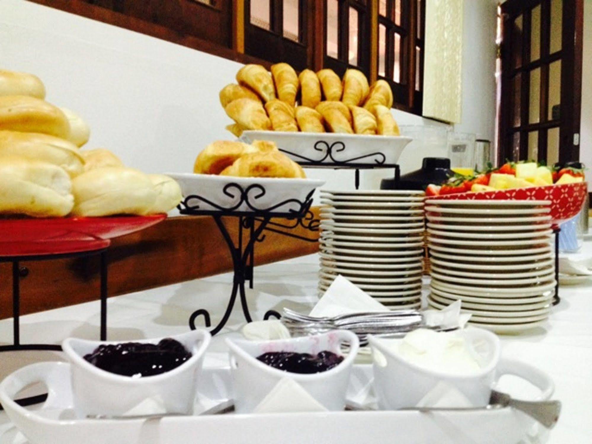 Arecibo Inn מראה חיצוני תמונה