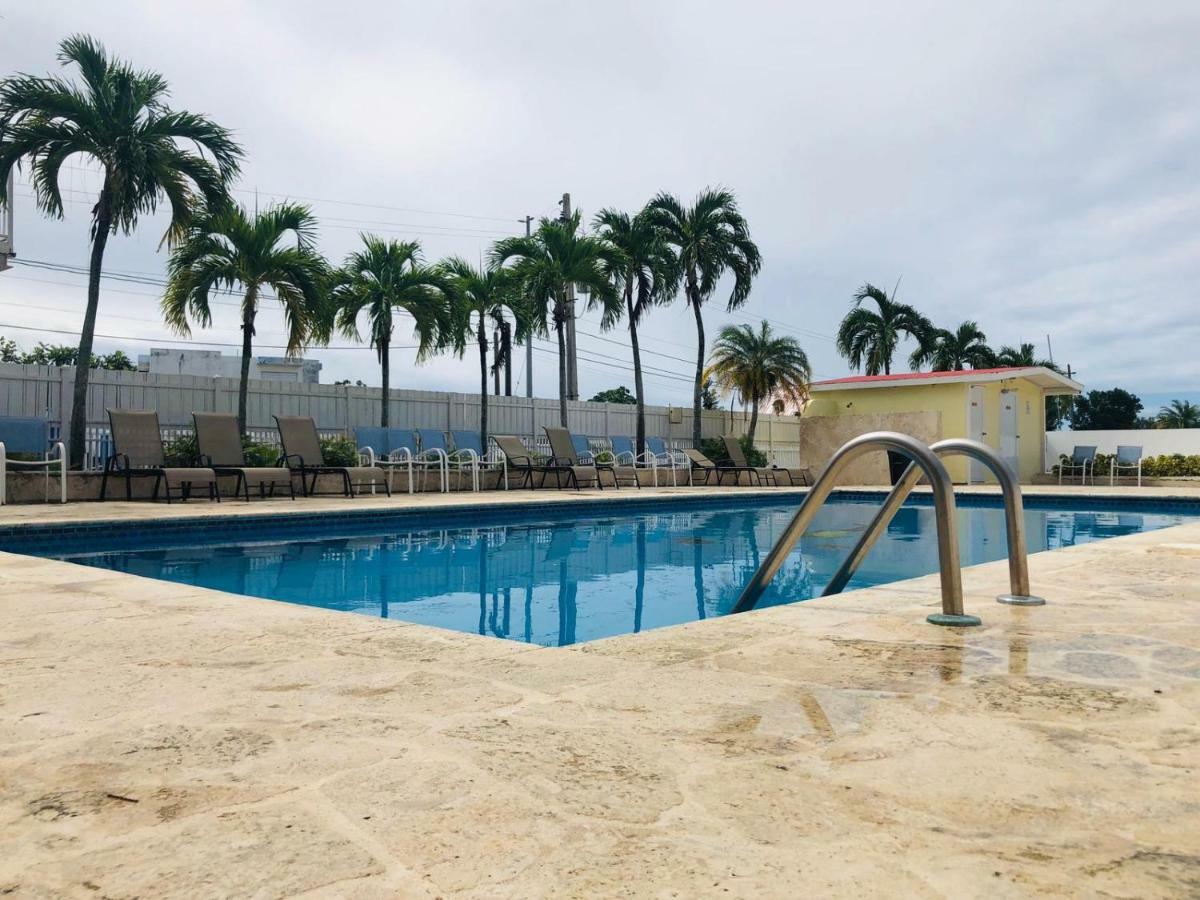 Arecibo Inn מראה חיצוני תמונה