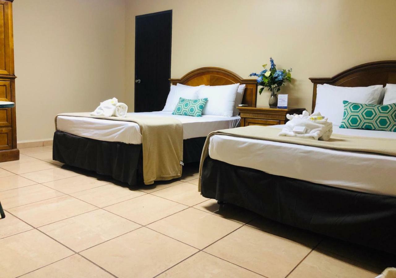 Arecibo Inn מראה חיצוני תמונה